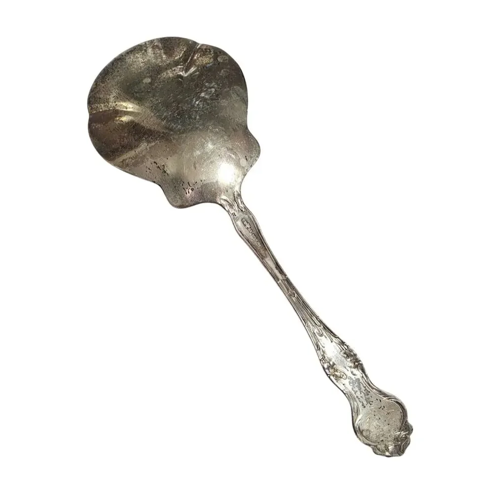 Antique 1904 Wallace Sterling Silver Violet Pattern Solid Waffle Server 8-1/8